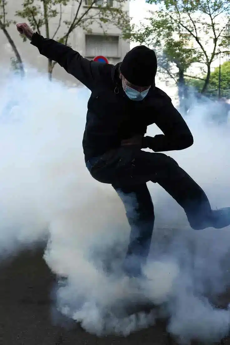 Student Protests Rattle France as Police Clashes Bring Blockades ...